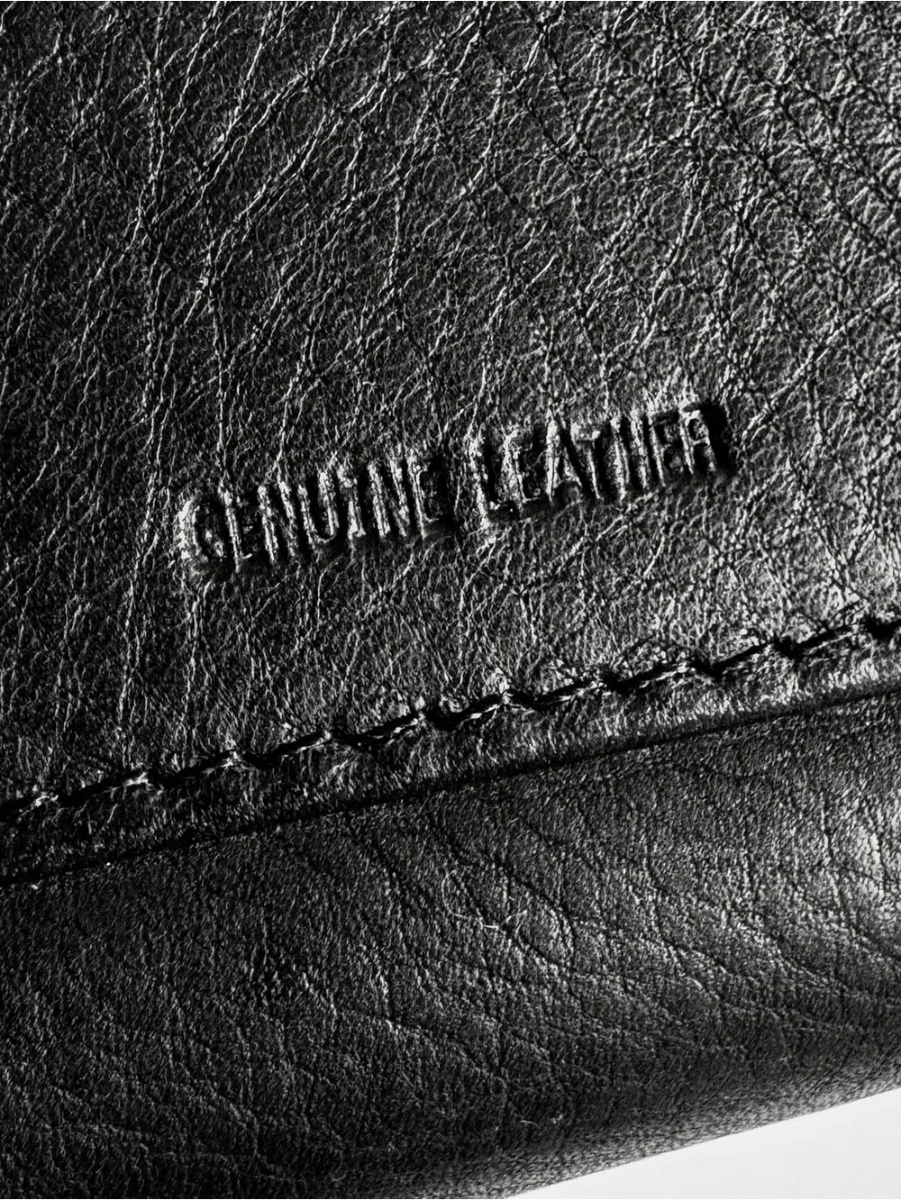 Multi-Pocket Leather Wallet for Women Black Pebbled EUC